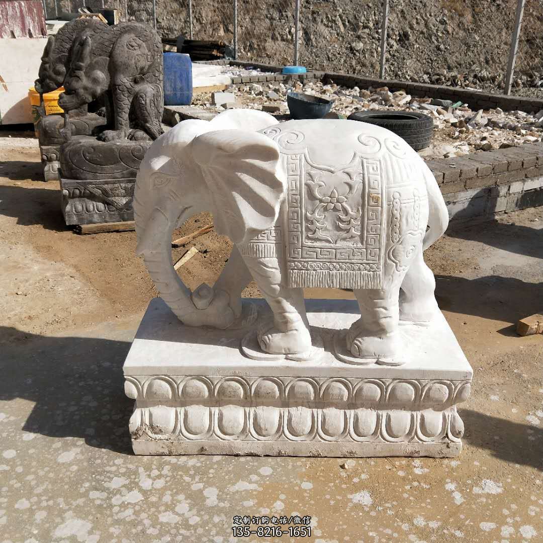 泰式大象花草大理石雕刻图片