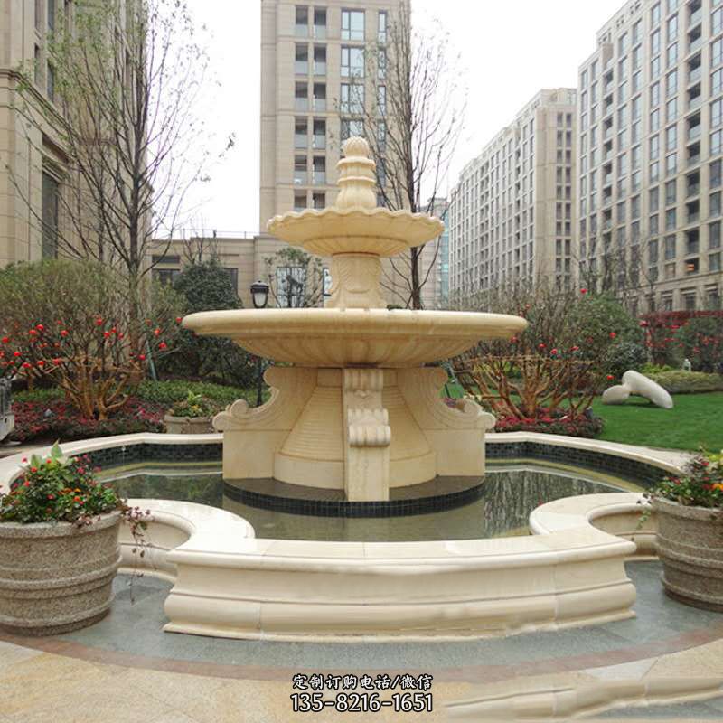 景观石雕喷泉在广场上的摆放