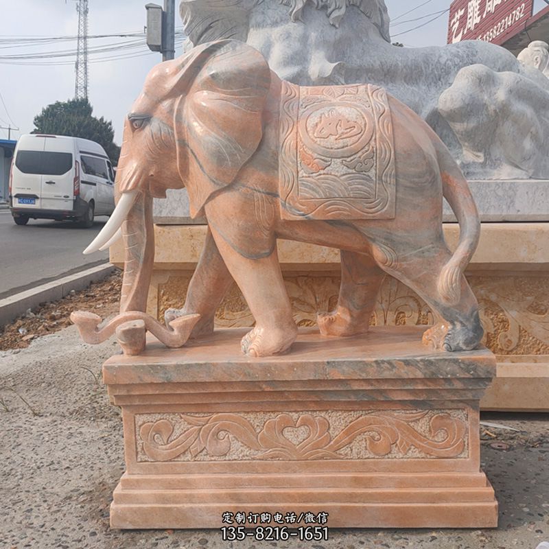 得体的石雕大象雕像