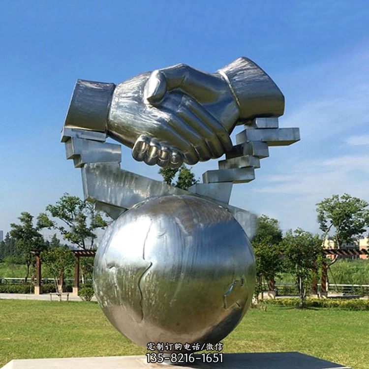 不锈钢握手（诚信）雕塑-公园不锈钢景观雕塑摆件