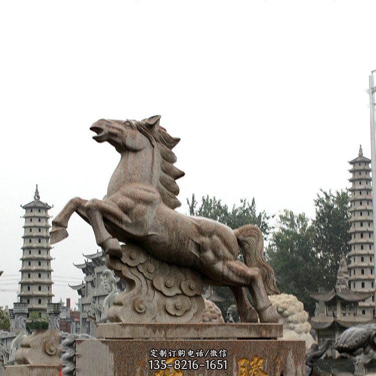 “腾飞”石雕马景观雕塑
