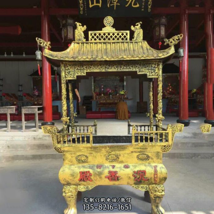 铜雕香炉：中国古代传统文化之精粹
