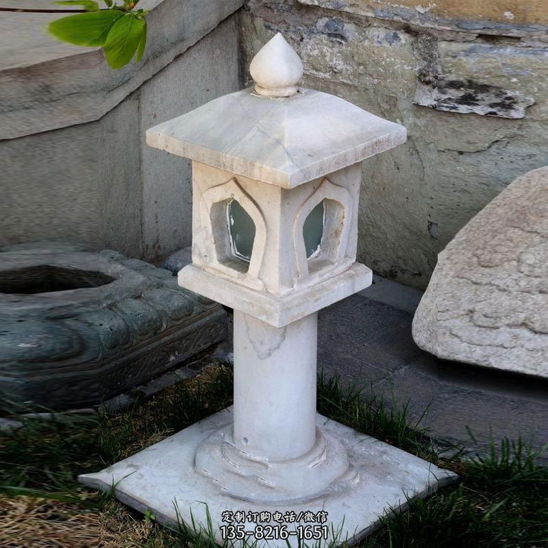 日式庭院石雕灯图片