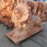 晚霞红港币狮子雕塑