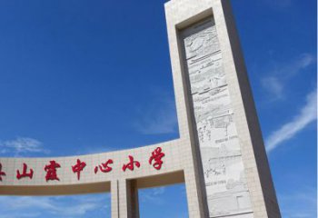 四川石渠發(fā)現(xiàn)明代壁畫與雕塑填補(bǔ)多項(xiàng)藏傳佛教藝術(shù)史空白