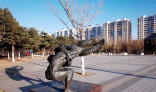 摔跤景观人物雕塑城市广场体育主题雕塑景观
