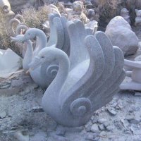 抽象喷水天鹅石雕
