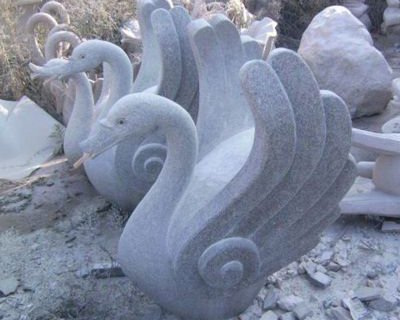抽象喷水天鹅石雕