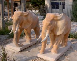 招财石雕大象-两只大象雕塑