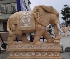 大象镂空石雕-草皮大象玻璃钢雕塑