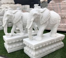 石浮雕大象-大象倒着雕塑