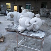 可爱的卡通石雕猪-大理石创意猪仔动物雕塑