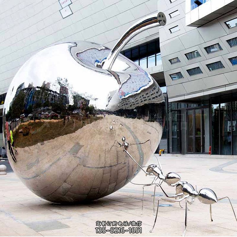 蚂蚁搬苹果城市街道创意情景雕塑