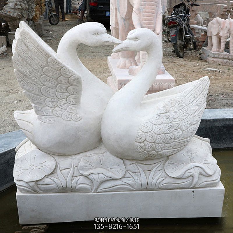 汉白玉天鹅石雕塑图片