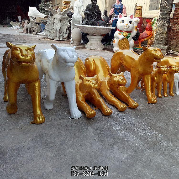 玻璃钢金钱豹雕塑-商场美陈动物雕塑摆件可改色改图案