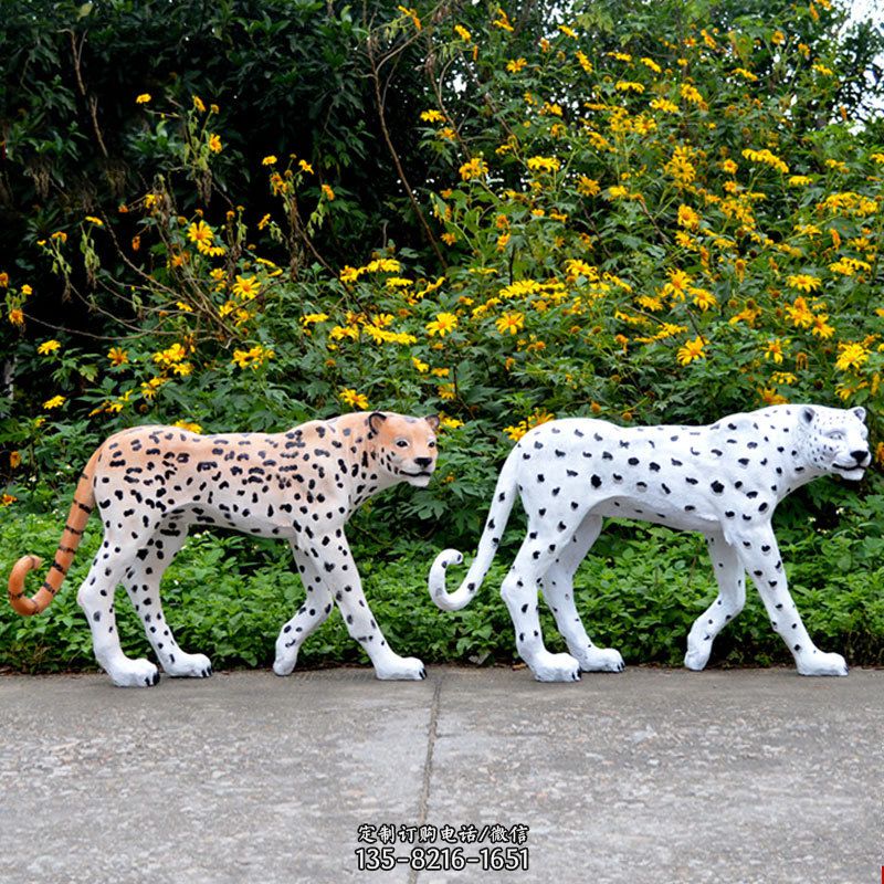 仿真雪豹子玻璃钢动物雕塑 景区广场小区草坪招财摆件