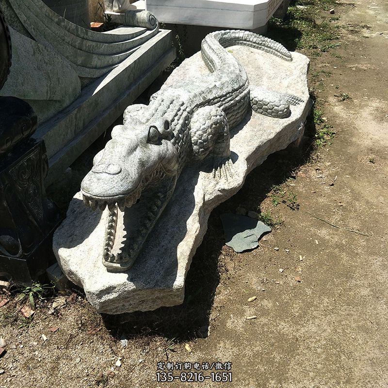 鳄鱼大理石石雕摆件