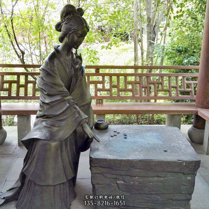 古代美女西施下棋情景雕塑