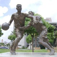 打篮球体育人物景观铜雕