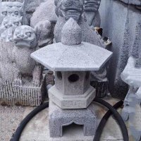 日式复古石灯雕塑