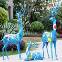 彩绘鹿雕塑玻璃钢-商场美陈动物摆件