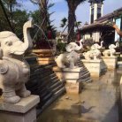 喷水大象雕塑