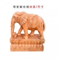 雕大象石雕-人背大象雕塑的广场