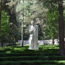 公园名人作曲家聂耳汉白玉石雕像