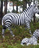 仿真斑马雕塑-公园草坪动物雕塑摆件