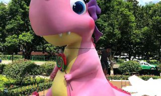大型卡通恐龙雕塑摆件-商场儿童游乐场大型动物景观雕塑