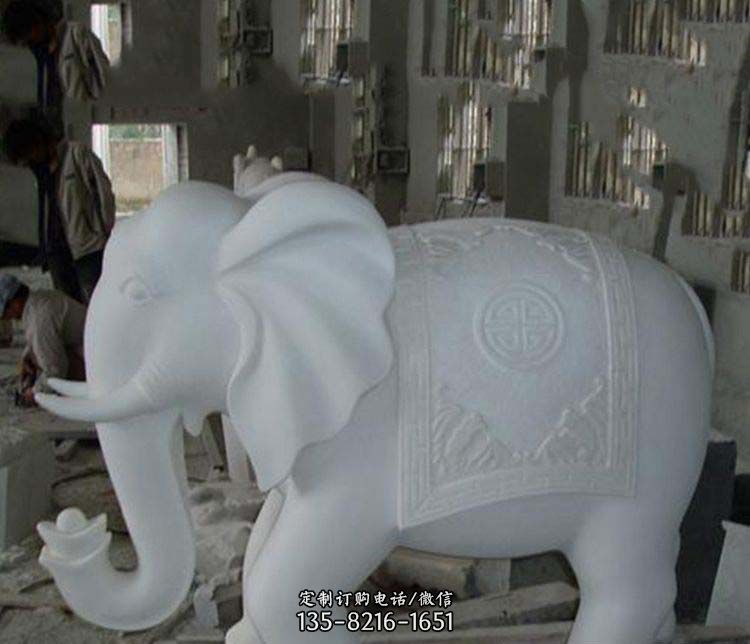 汉白玉招财大象石雕