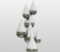 不锈钢镜面水滴球雕塑