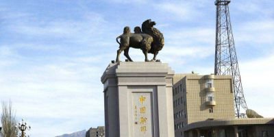 广场骆驼动物景观铜雕