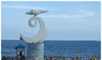 不锈钢景区海浪和海螺雕塑