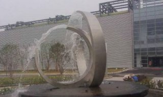 不锈钢圆形喷泉雕塑