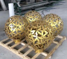 不锈钢树叶镂空球小区景观雕塑