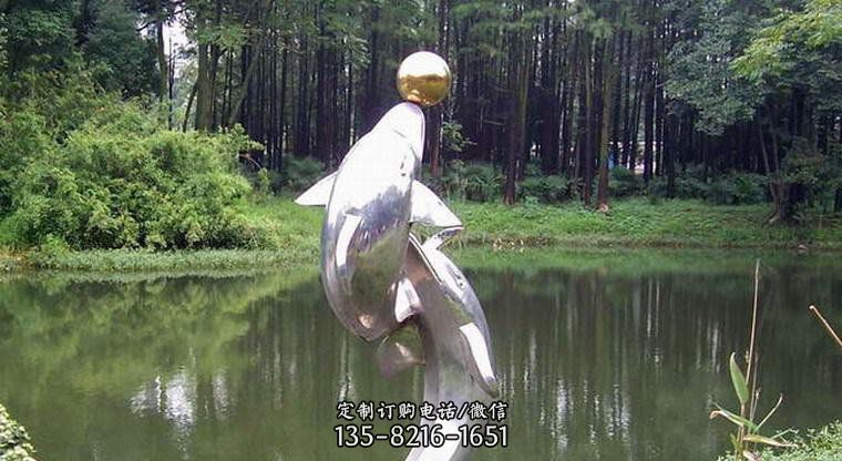 不锈钢公园顶球海豚动物雕塑