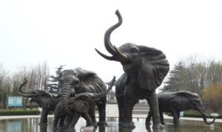 广场仿真大象玻璃钢动物雕塑