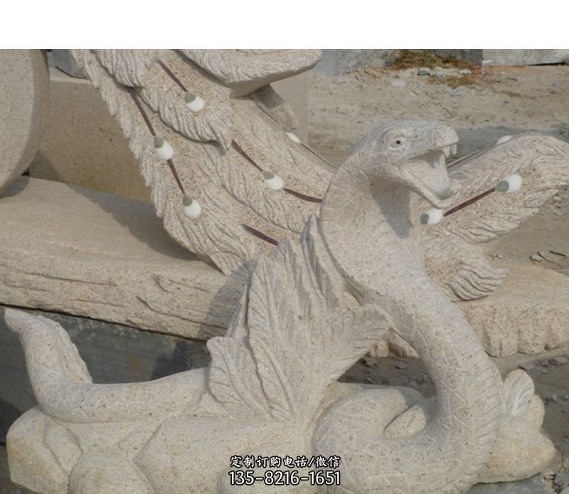 十二生肖蛇石雕图片
