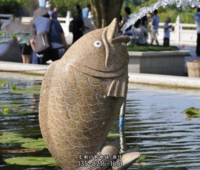 公园景观大理石鲤鱼喷泉石雕图片