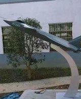 不锈钢飞机雕塑