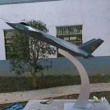 不锈钢飞机雕塑