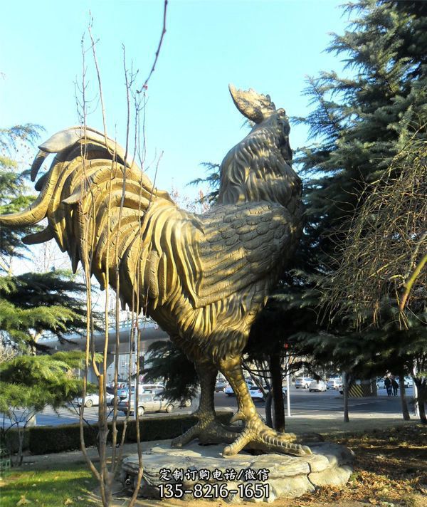 公园公鸡动物铜雕