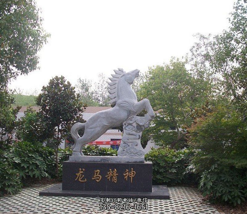 深泽县堰龙马雕塑