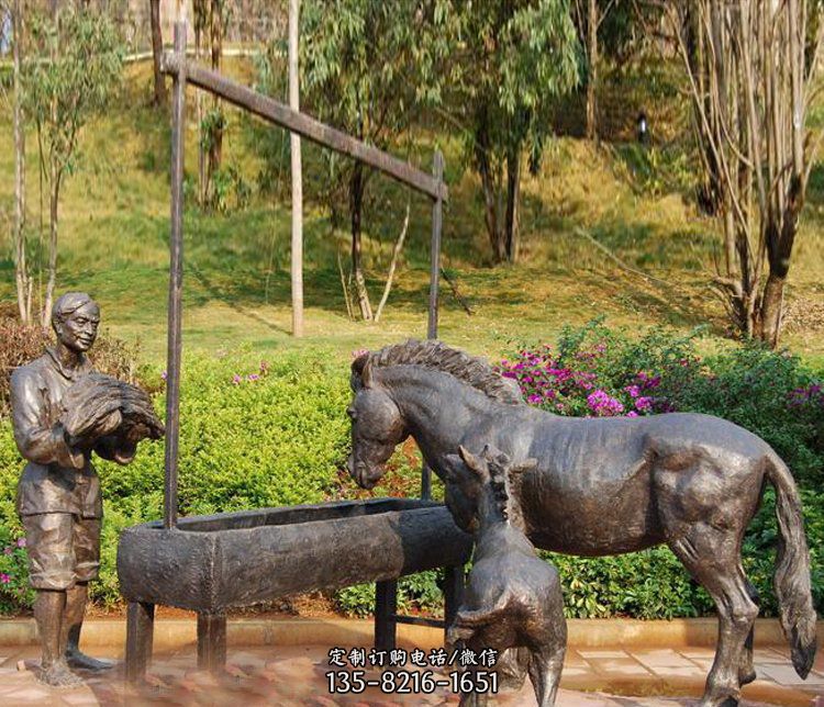 广场铜雕喂马动物雕塑