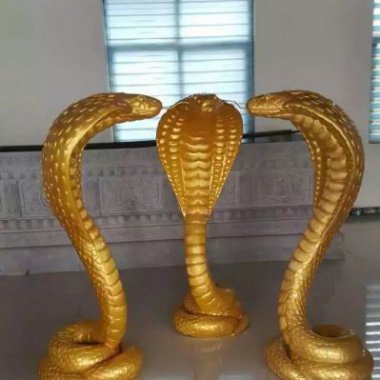 眼镜蛇铜雕-篮球主题雕塑