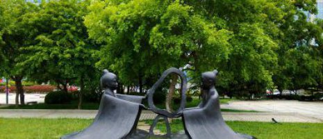 孔融让梨铜雕公园景观雕塑