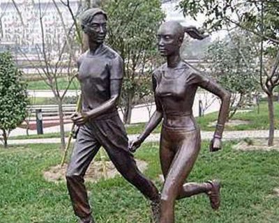 公园跑步人物铜雕