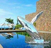 不锈钢鲸鱼动物雕塑