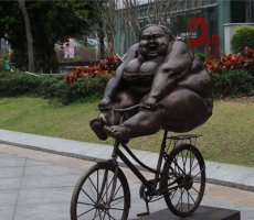 自行车铜雕-玻璃钢雕塑人物自行车